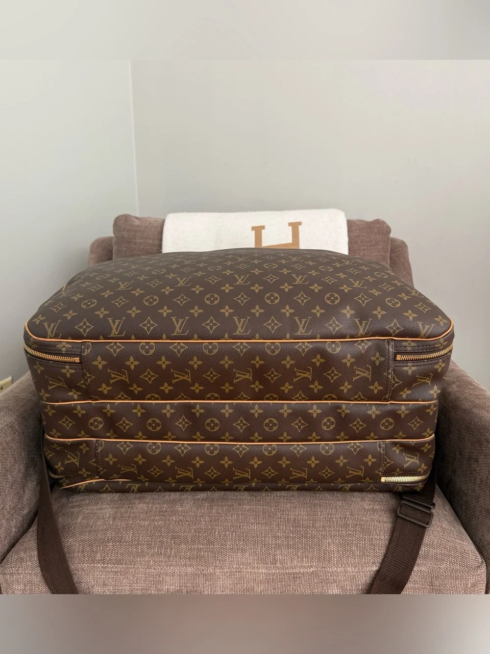 Authentic Louis Vuitton Alize unisex travel luggage bag M41391 brown monogram